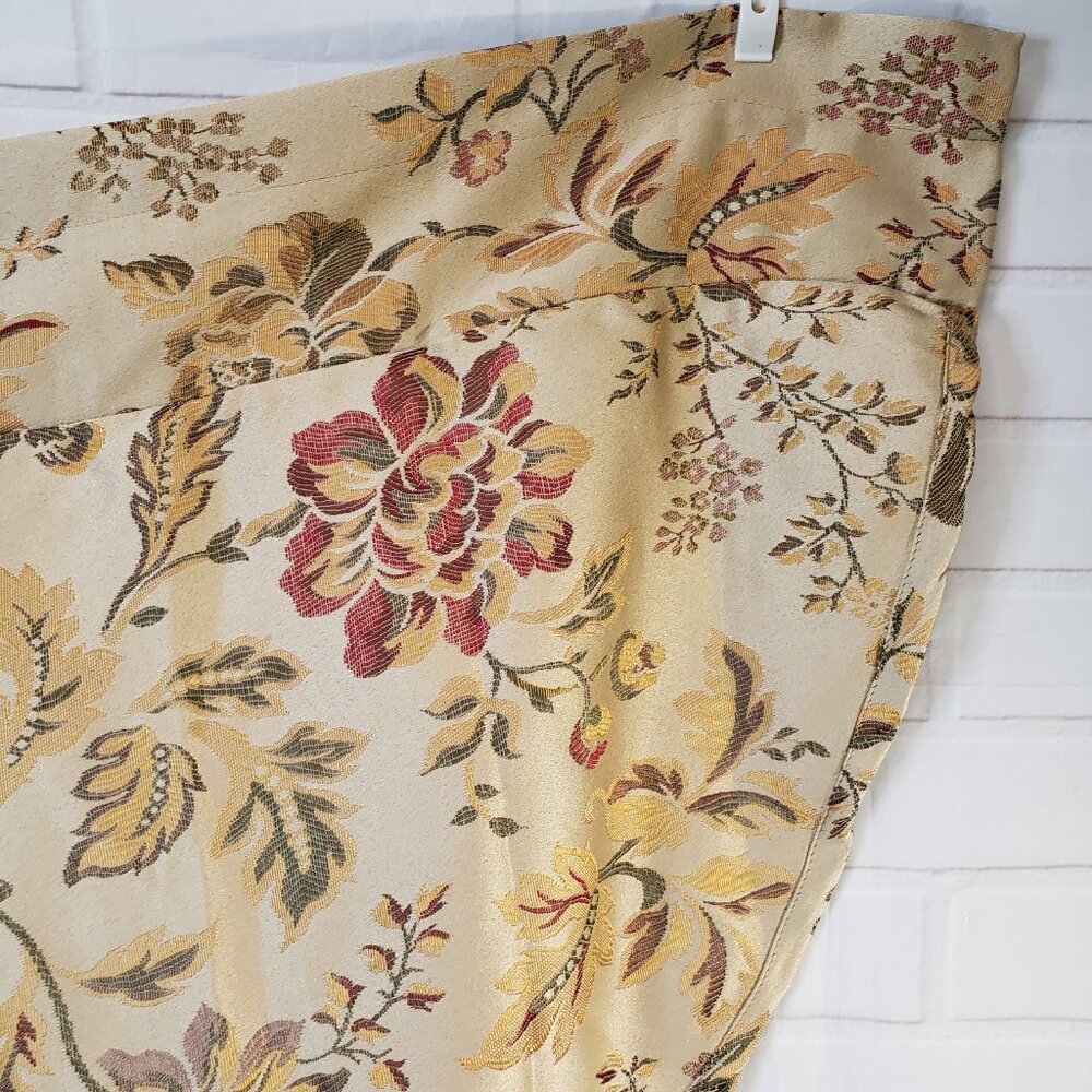 Beautiful Waverly Navarra Beige Green and Pink Floral Window Valance - Picture 2 of 7